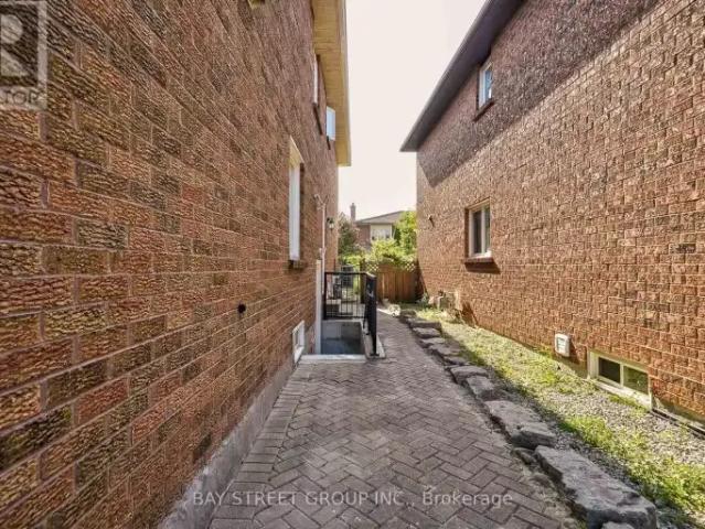 House 1 Bedroom For Rent Vaughan ON 1200 ELS104681887
