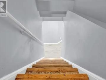 House 1 Bedroom For Rent Vaughan ON 1700 ES103338618