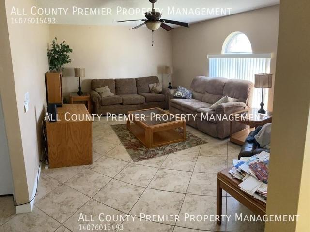 house 1 bedroom, Orlando FL 32826 DLS87055489