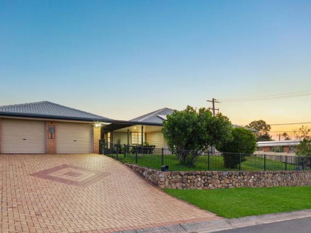 house 1 Epson Court, Daisy Hill
