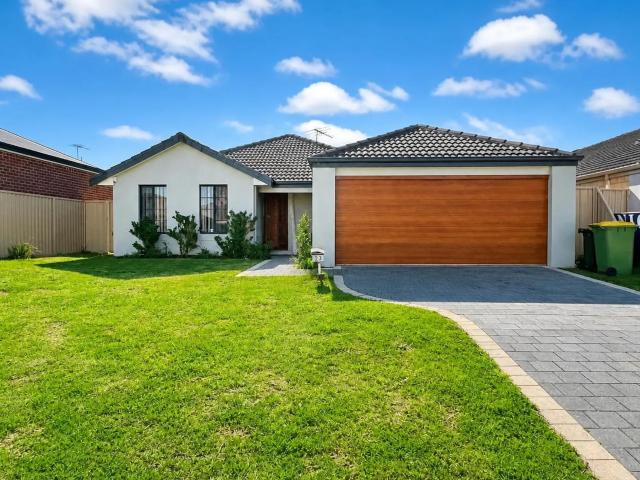 house 23 Daran Way, Byford
