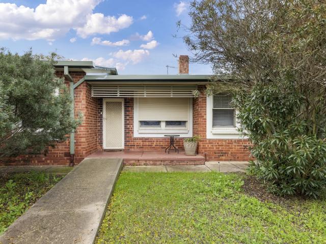 house 20 Broadmeadows Road, Elizabeth North