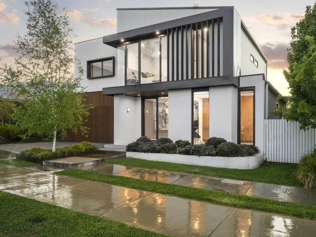 house 21 Courtney Street, Googong