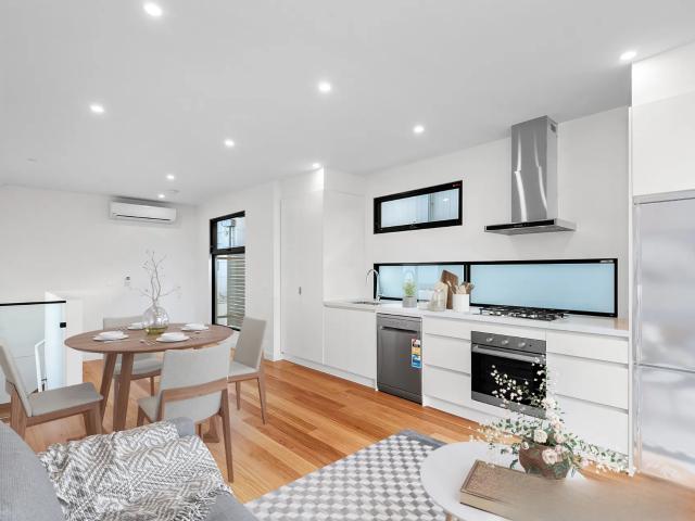 house 21 Prentice Street, St Kilda East