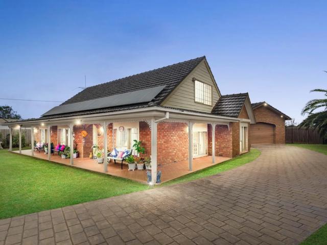 house 21 Socrates Way, Rockbank
