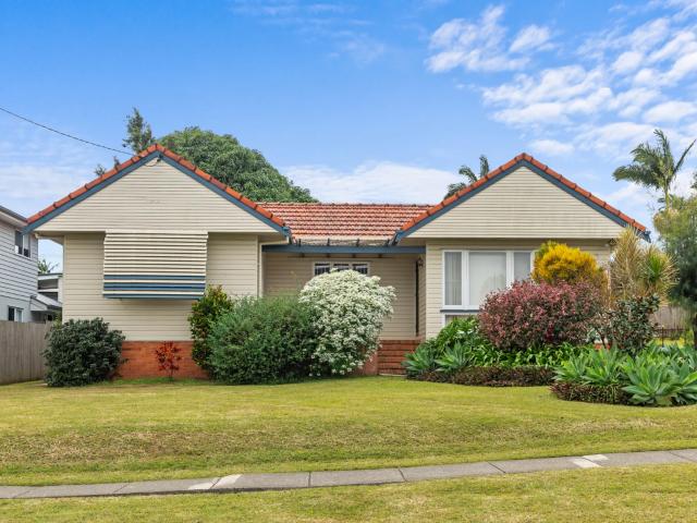 house 21 St Achs Street, Nudgee
