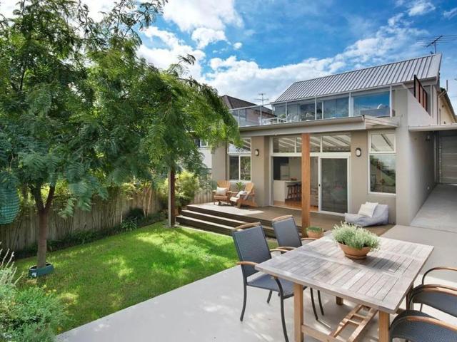 house 229 Rainbow Street, South Coogee