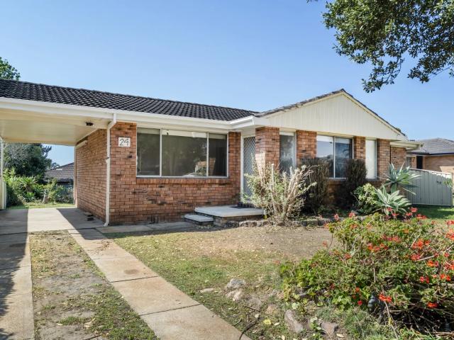 house 24 Celebes Street, Ashtonfield