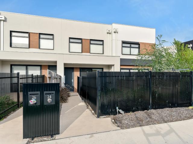 house 24 Surfers Crescent, Carrum Downs
