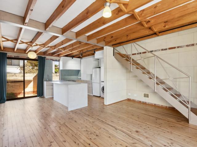 house 28/500 Beaufort Street, Highgate