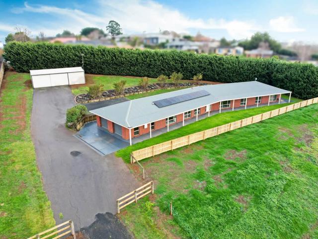 house 29 Hayes Drive, Warragul