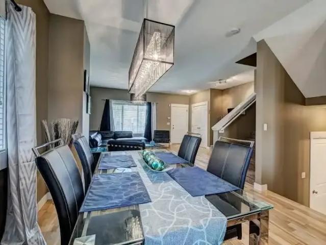 House 2 Bedroom For Rent Calgary AB 1995 ES105198604