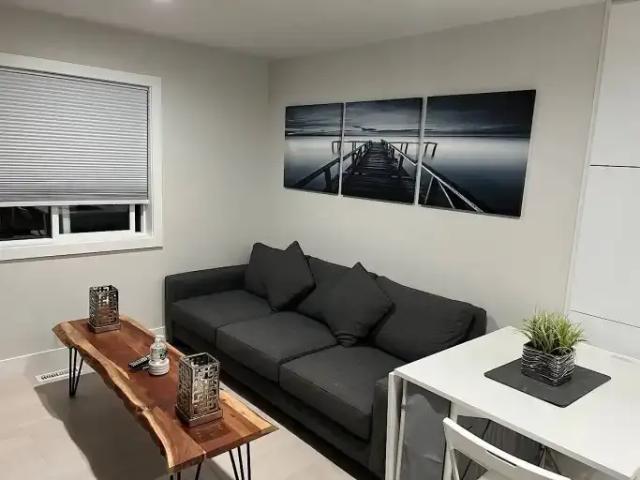 House 2 Bedroom For Rent Calgary AB 2550 ES104362329