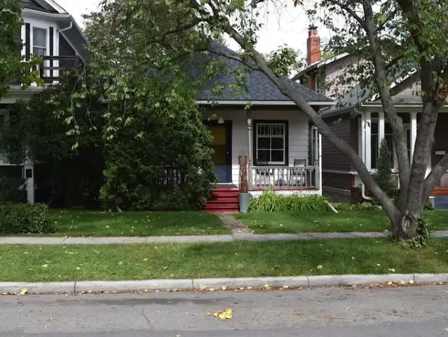 House 2 Bedroom For Rent Calgary AB 2650 ES105623296