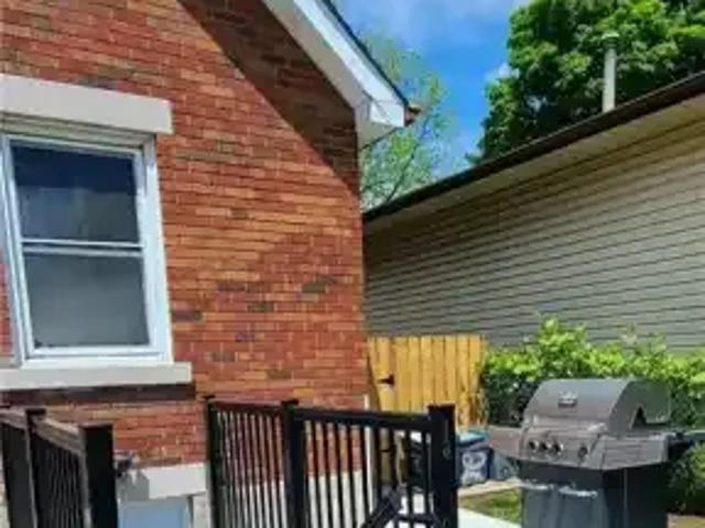 House 2 Bedroom For Rent Cambridge ON 1650 ES105486560