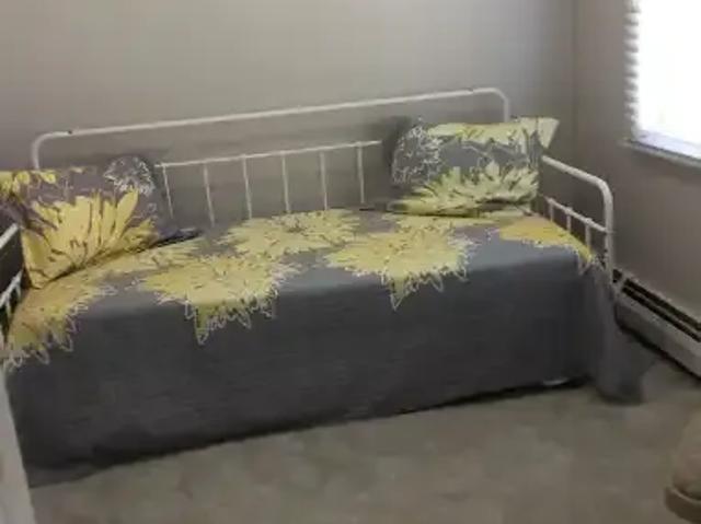 House 2 Bedroom For Rent Chestermere AB 1800 ES105467114