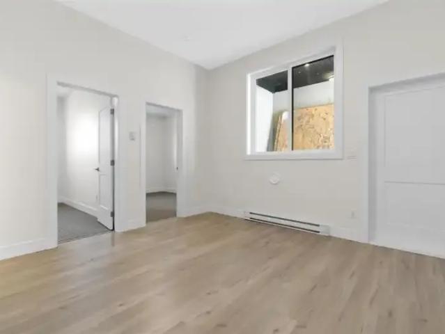 House 2 Bedroom For Rent Chilliwack BC 1500 ELS104471200