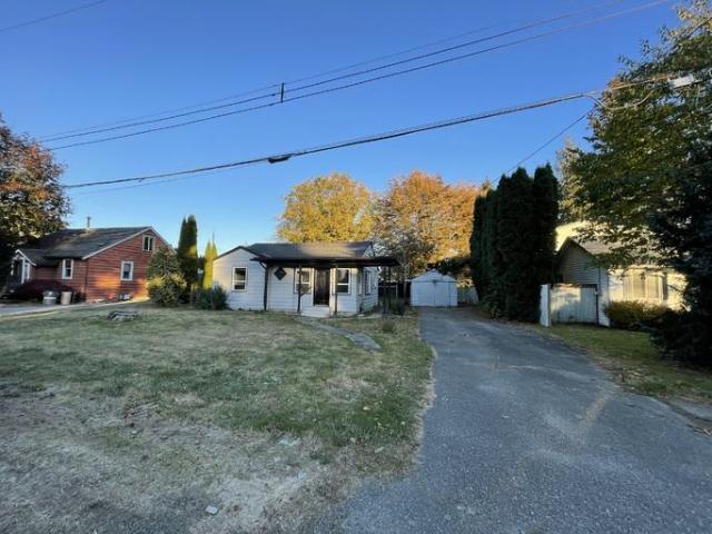 House 2 Bedroom For Rent Chilliwack BC 2000 ES105554335