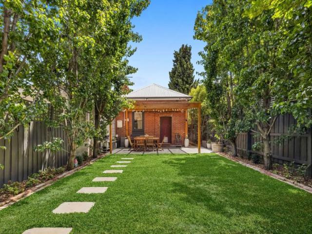 House 2 Bedroom For Rent Ascot Vale VIC ES105819650