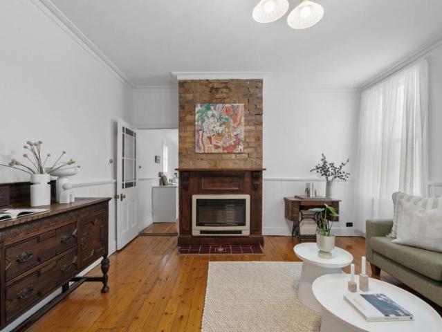 House 2 Bedroom For Rent Ascot Vale VIC ES105825125