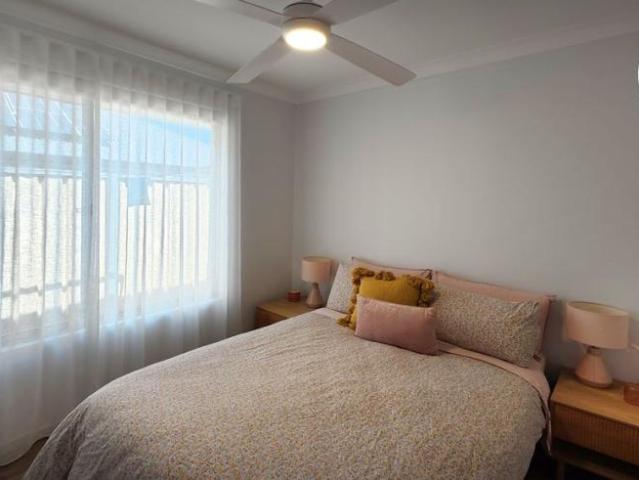 House 2 Bedroom For Rent Australind, WA ES105863284