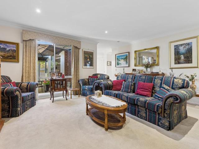 House 2 Bedroom For Rent Bendigo VIC ES105584216