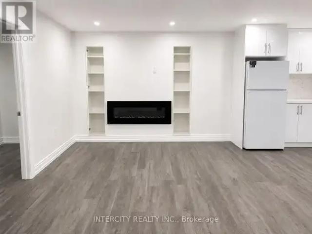 House 2 Bedroom For Rent Bradford West Gwillimbury ON 1900 ES105004867