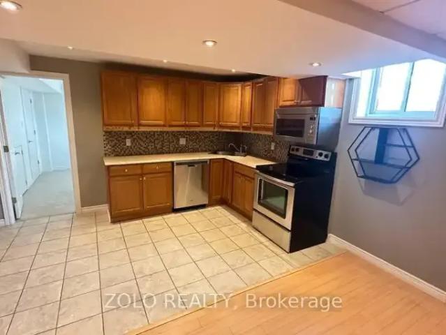House 2 Bedroom For Rent Bradford West Gwillimbury ON 2000 ES104888939