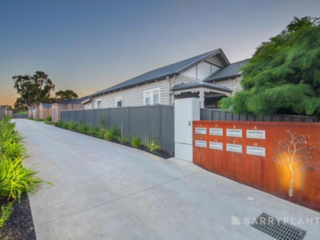House 2 Bedroom For Rent Brown Hill VIC 420 ES106145681