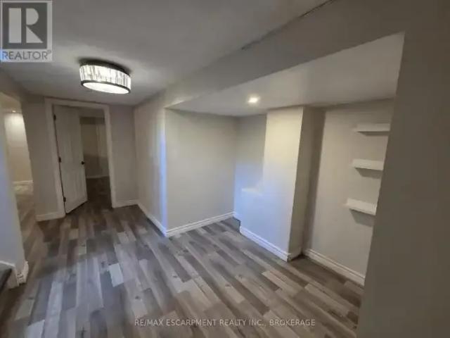 House 2 Bedroom For Rent Grimsby ON 1750 ES105378521