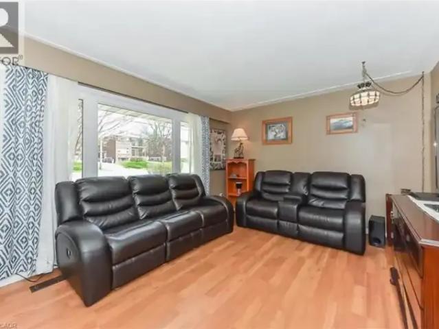 House 2 Bedroom For Rent Guelph ON 1800 ES103652831