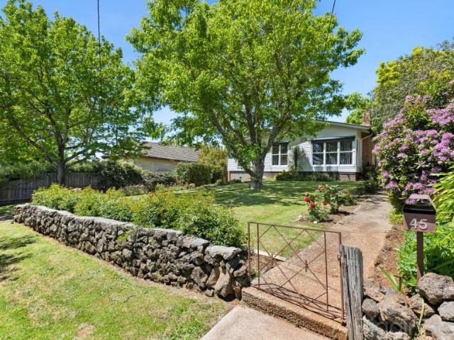 House 2 Bedroom For Rent Daylesford VIC ES101583214