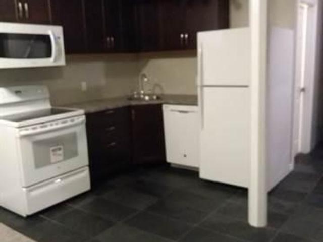 House 2 Bedroom For Rent Edmonton AB 1400 ES105542835