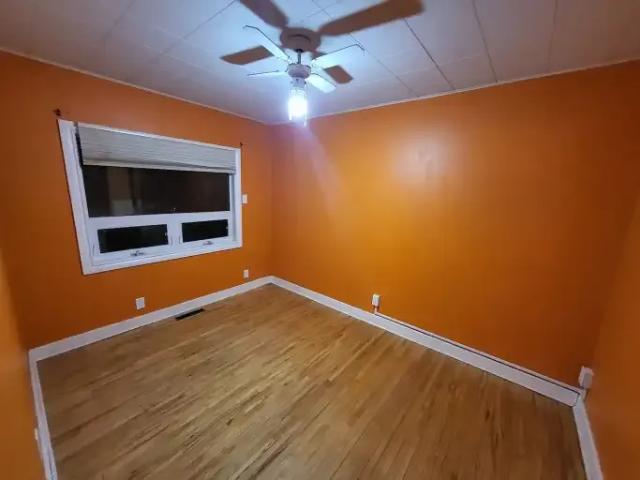 House 2 Bedroom For Rent Edmonton AB 2000 ELS104910031