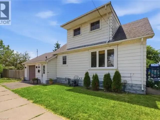 House 2 Bedroom For Rent Fort Erie ON 2300 ES105394970