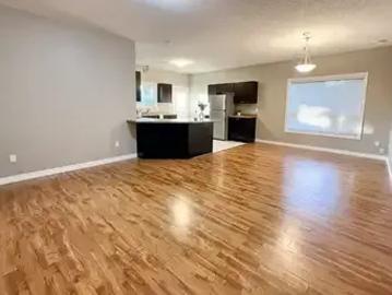 House 2 Bedroom For Rent Fergus ON 2495 ES100940203