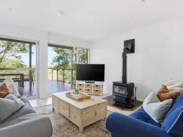 House 2 Bedroom For Rent Killcare NSW ES102312196