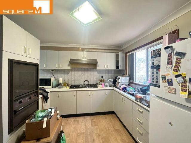 House 2 Bedroom For Rent Ingleburn, NSW 575 ES105237643