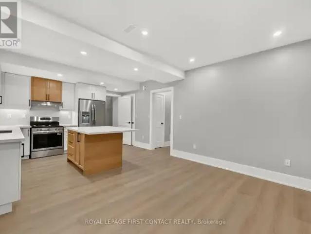 House 2 Bedroom For Rent Innisfil ON 2150 ES104864272