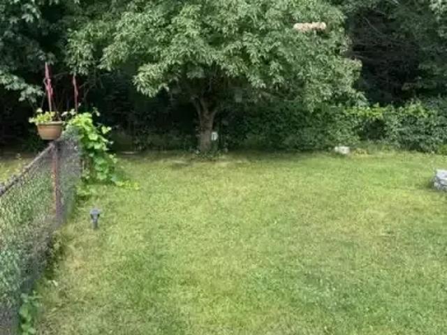 House 2 Bedroom For Rent London ON 1800 ES105581143
