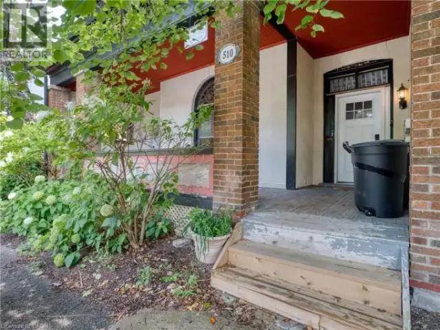 House 2 Bedroom For Rent London ON 1900 ES104972885