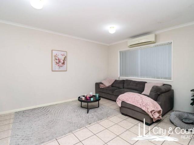 House 2 Bedroom For Rent Mount Isa QLD 219000 ES103616937