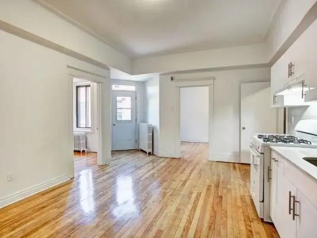 House 2 Bedroom For Rent Montreal QC 2000 ES105377771