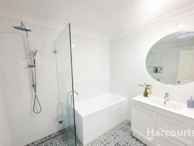 House 2 Bedroom For Rent Moore Park Beach QLD 500 ES106064241