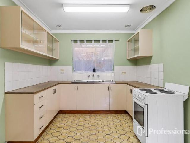 House 2 Bedroom For Rent Midland WA ES105971806