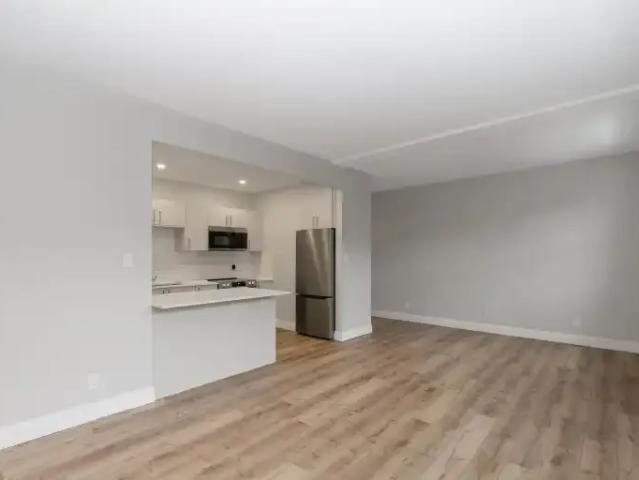 House 2 Bedroom For Rent Midland ON 2200 ES104598235