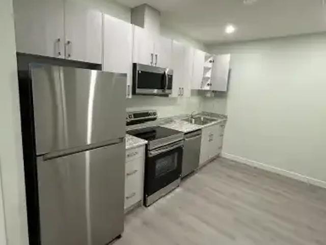 House 2 Bedroom For Rent Saskatoon SK 1500 ES104506808