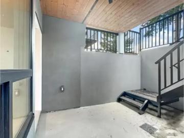 House 2 Bedroom For Rent Surrey BC 1650 ES98748222