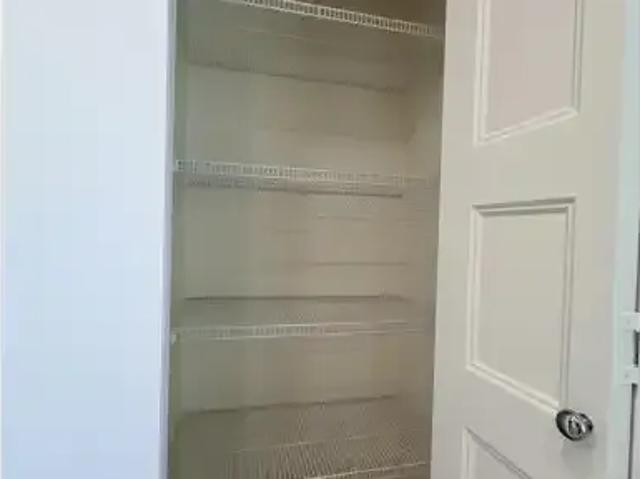 House 2 Bedroom For Rent Surrey BC 2000 ES104471205