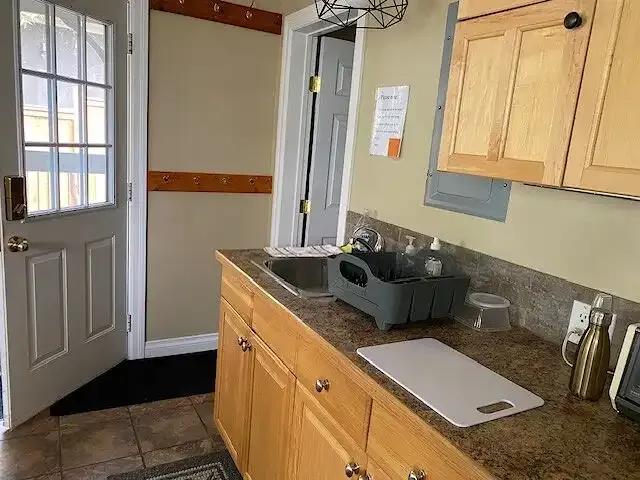 House 2 Bedroom For Rent Sylvan Lake AB 1900 ES104956689